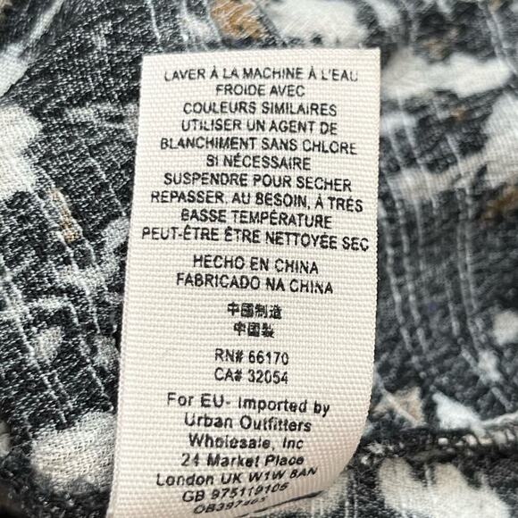 Free People All The Right Ruffles Romper in Ivory Black, Size XS‎ - Picture 16 of 16